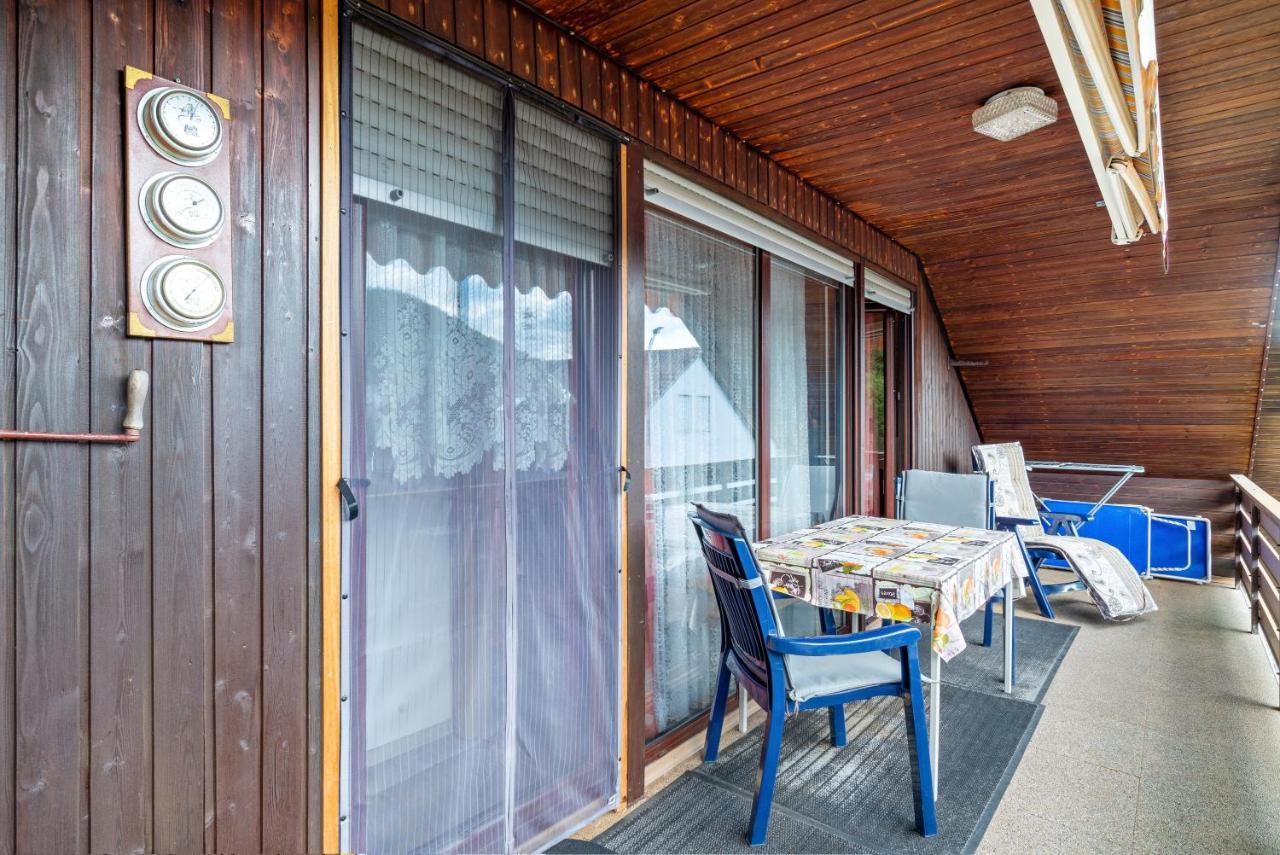 Ferienwohnung Haus Guenter Und Valeria Gossersweiler-Stein Exterior foto