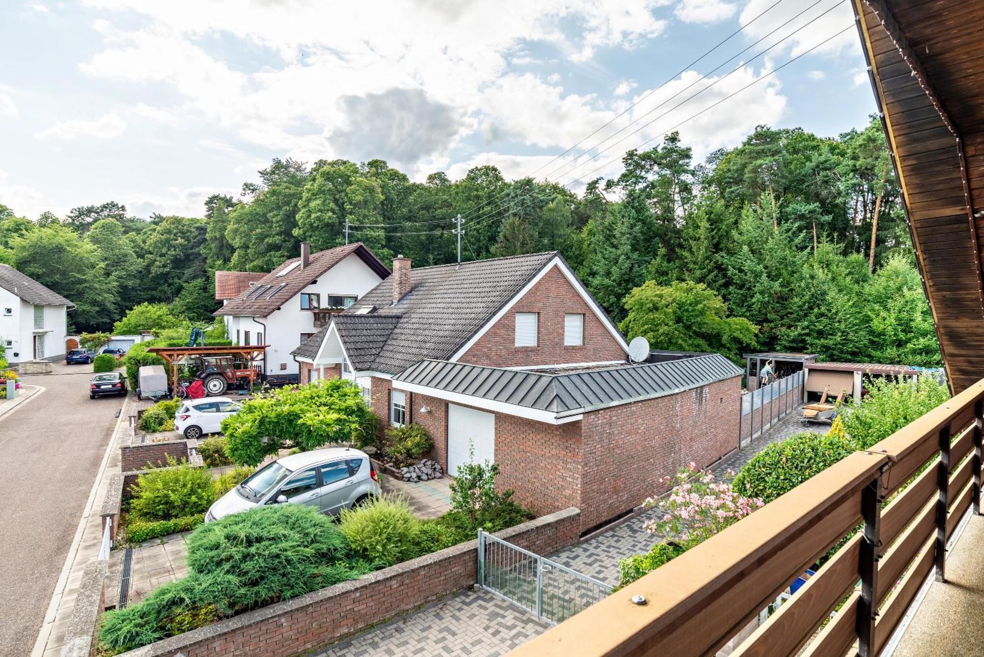 Ferienwohnung Haus Guenter Und Valeria Gossersweiler-Stein Exterior foto